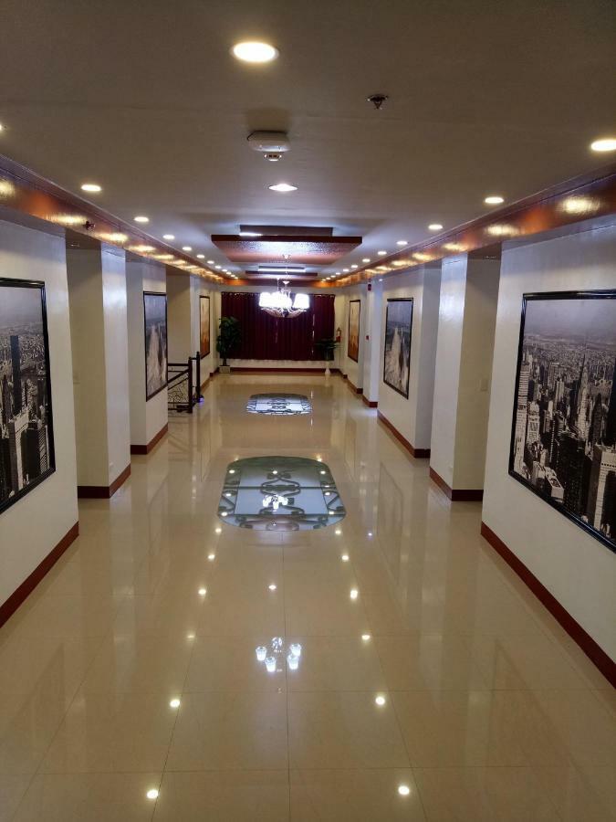 Elizabeth Hotel - Naga Pili  Esterno foto